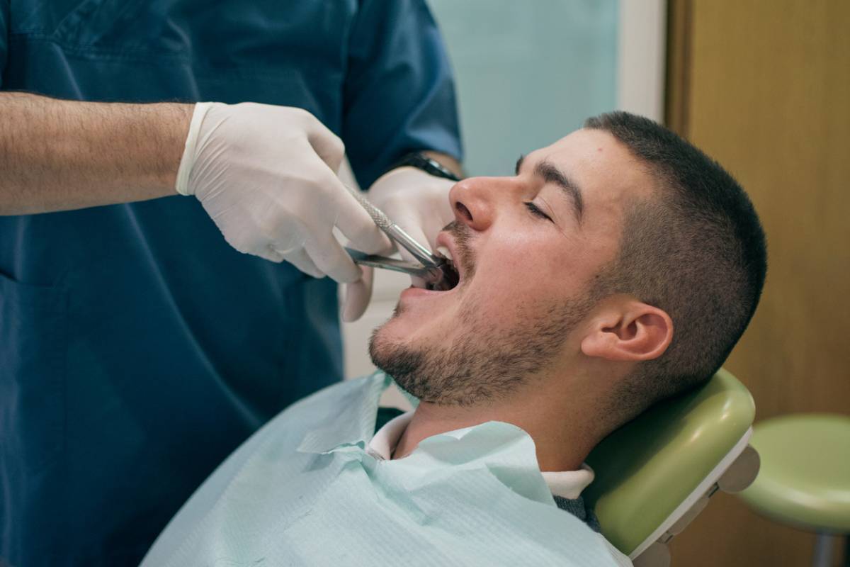 Featured image for What Should You Eat After Tooth Extraction?